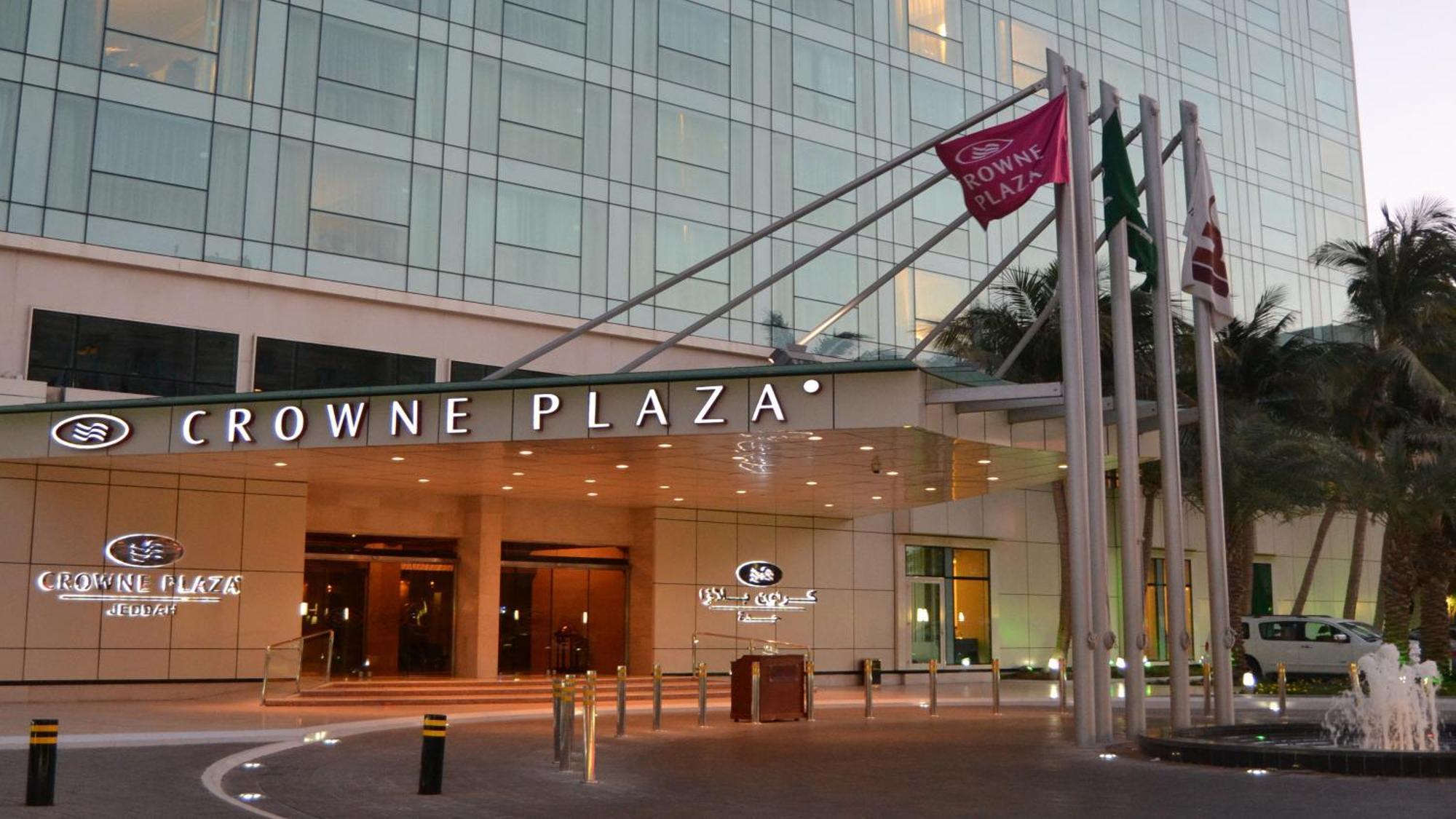 คราวน์ พลาซา เจดดาห์ Hotel ภายนอก รูปภาพ The Crown Plaza Hotel in Dubai